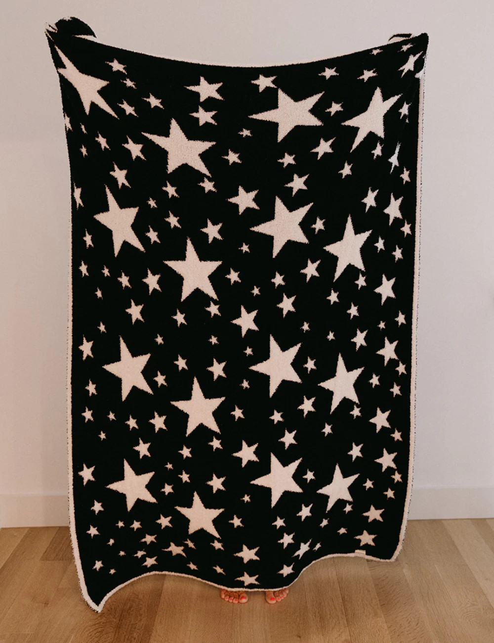 TSC x Madi Nelson: Stars Buttery Blanket | The Styled Collection