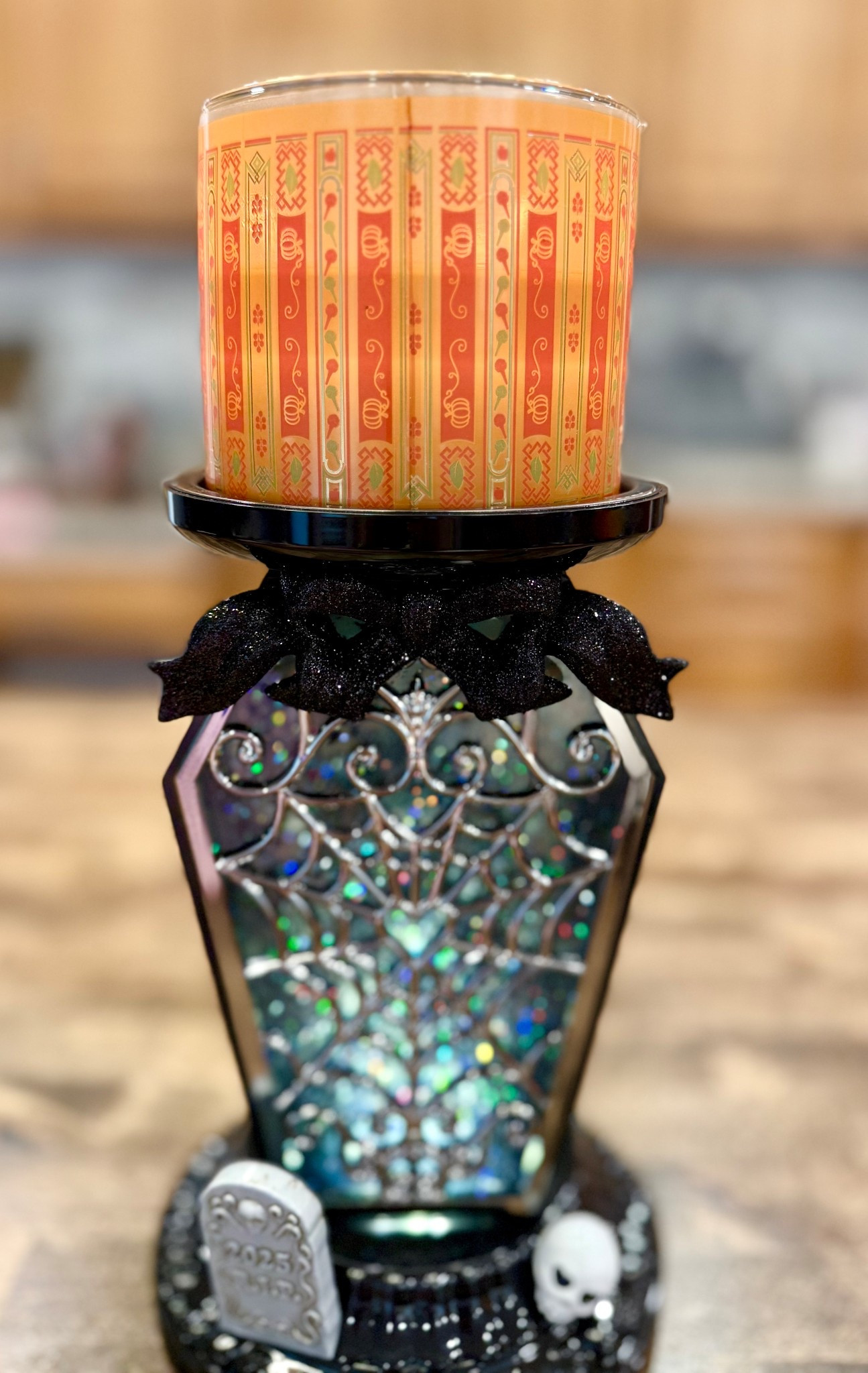 This candle has taken over our kitchen/family room in the best way possible. It’s giving cozy fall vibes. 🍁🍂

#LTKautumn #LTKHome #LTKSaleAlert