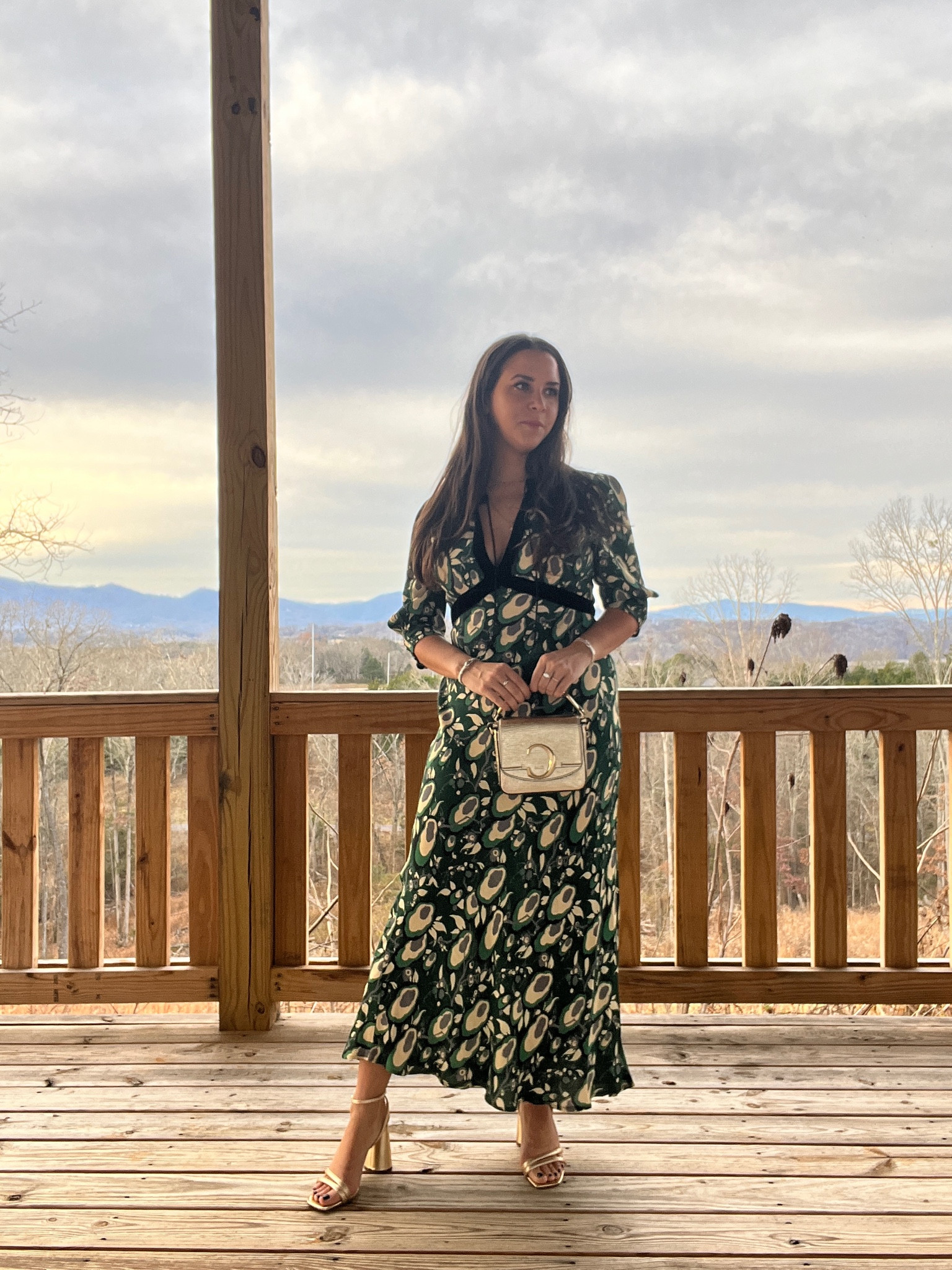 Fall wedding reception dress. Holiday party. Winter wedding guest.

#LTKwedding #LTKSeasonal #LTKfindsunder100