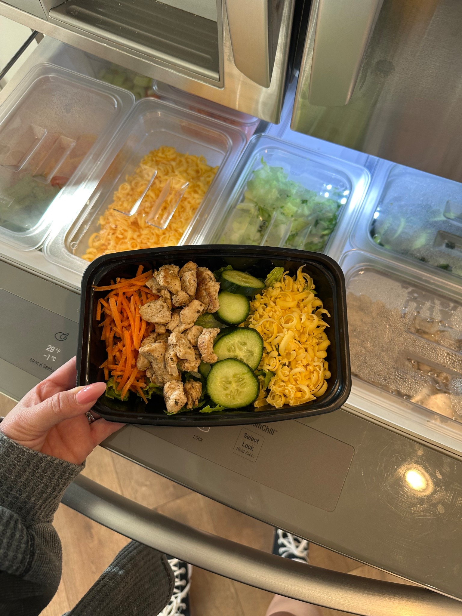 My fridge salad bar is officially my new favorite life hack.
Healthy lunches? Easy.
Less waste? Yep.
Everything stays fresh and organized in these containers—and the mini tongs make it feel like a fancy little buffet every time I open the fridge.

I linked the exact containers + tools I use so you can create your own fridge salad bar too—trust me, it’s a game changer!

#LTKSeasonal #LTKFamily