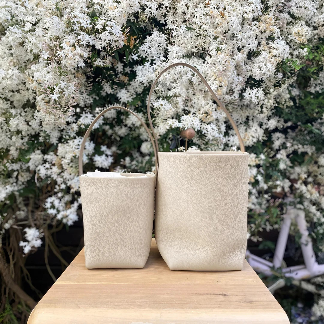 Classic Leather Tote Bags, Minimal Design Shoulder Bags, Leather Bucket Bags | Etsy (US)