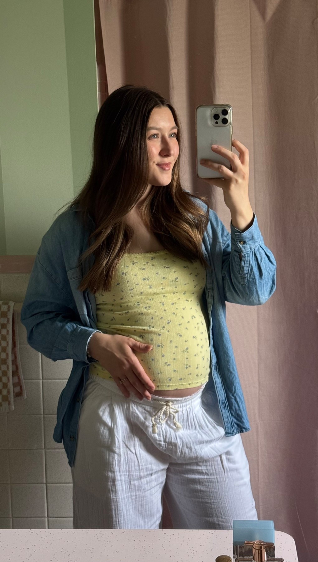 Bump friendly fit of the day 🌼

#LTKBump