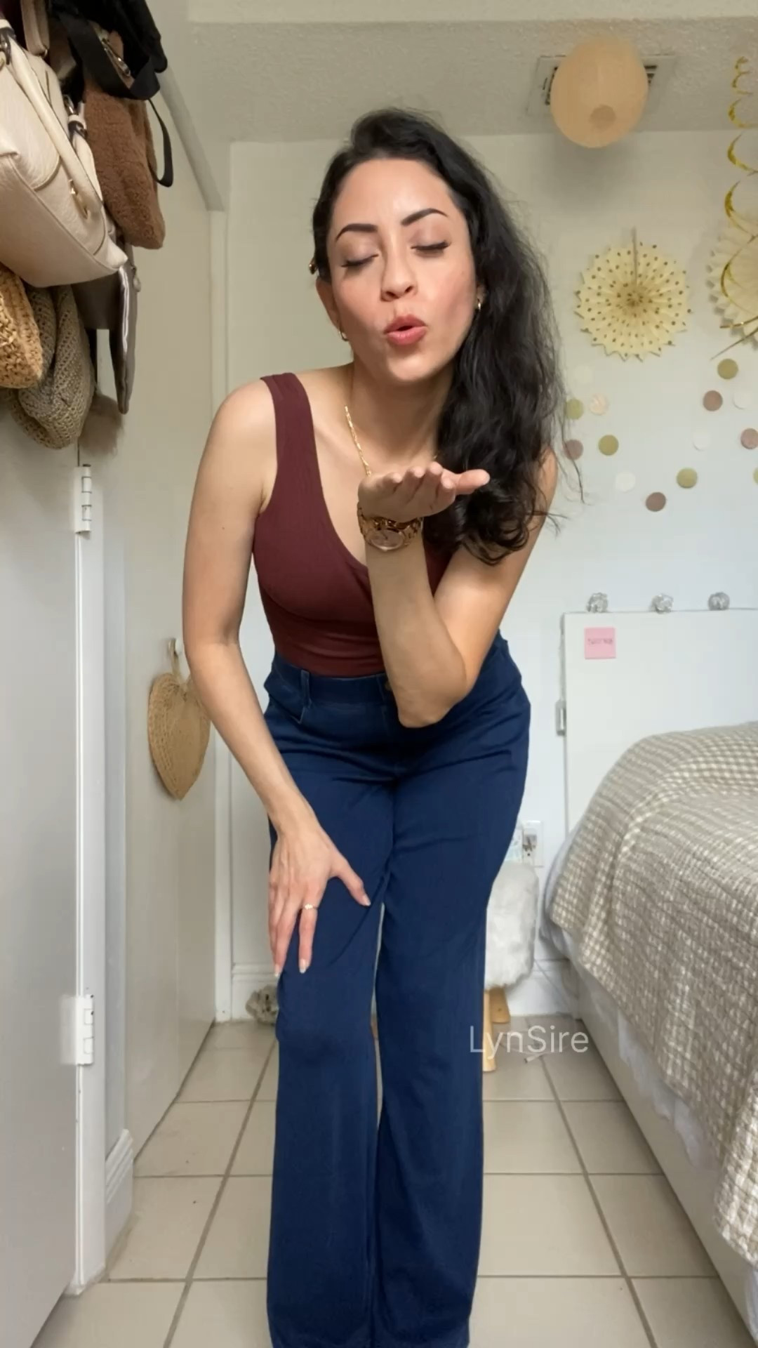 Try these clothes with me 🤍👖 shorts + pants

#comfy #tryon #outfitideas #neutralstyle #thatgirl #explore
Try on haul, try on clothing haul reels, comfy casual, trendy chic style, neutral style, travel wardrobe, get dressed with me, neutral outfit inspo, clothing essentials, casual outfit inspo, easy outfit, that girl, self care, glow up, cute Amazon fashion finds, Amazon clothes