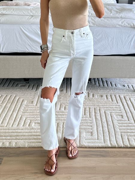White jeans linking similar 

#LTKfindsunder50 #LTKfindsunder100