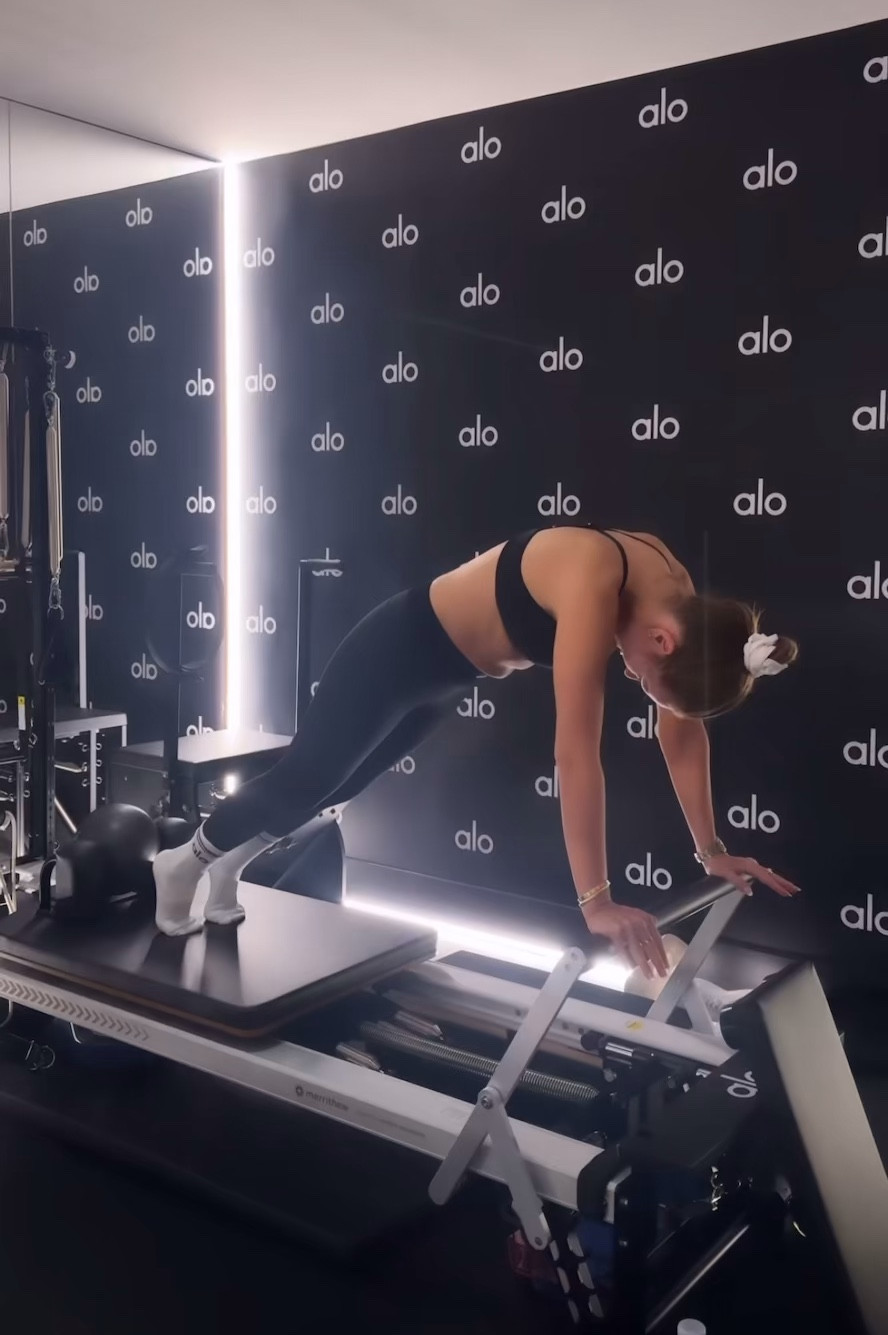 Linked my Alo look from this morning + my other pieces i own and love from Alo since everything is 30% off currently!

#LTKsalealert #LTKstyletip #LTKSeasonal