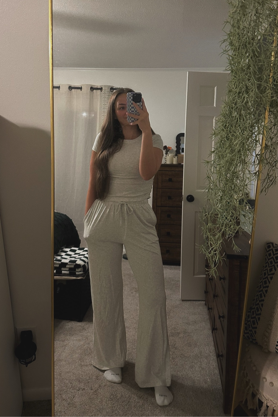 Perfect travel day cozy set! Also great for fall transition 🍂🤍 I have it in this grey and brown!🤎 Wearing a small 31 in seam (I’m 5’6 for reference). 

#LTKSaleAlert #LTKSeasonal #LTKFindsUnder50