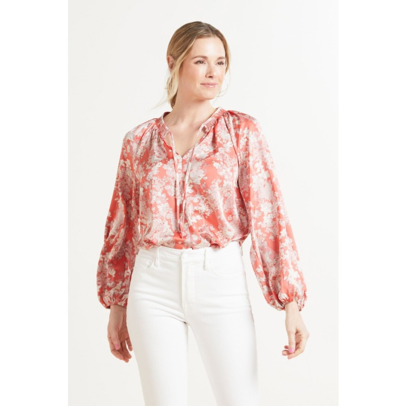 EVEREVE Keira Smocked Neck Blouse | EVEREVE | Evereve