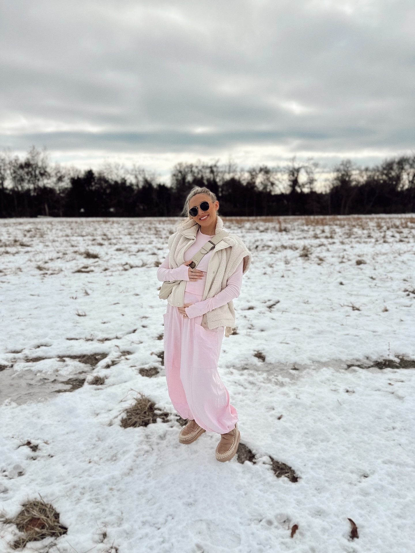 life lately 💓✨🥰❄️ linking from my ig post ✨

#LTKdayinmylife #LTKBump #LTKootd