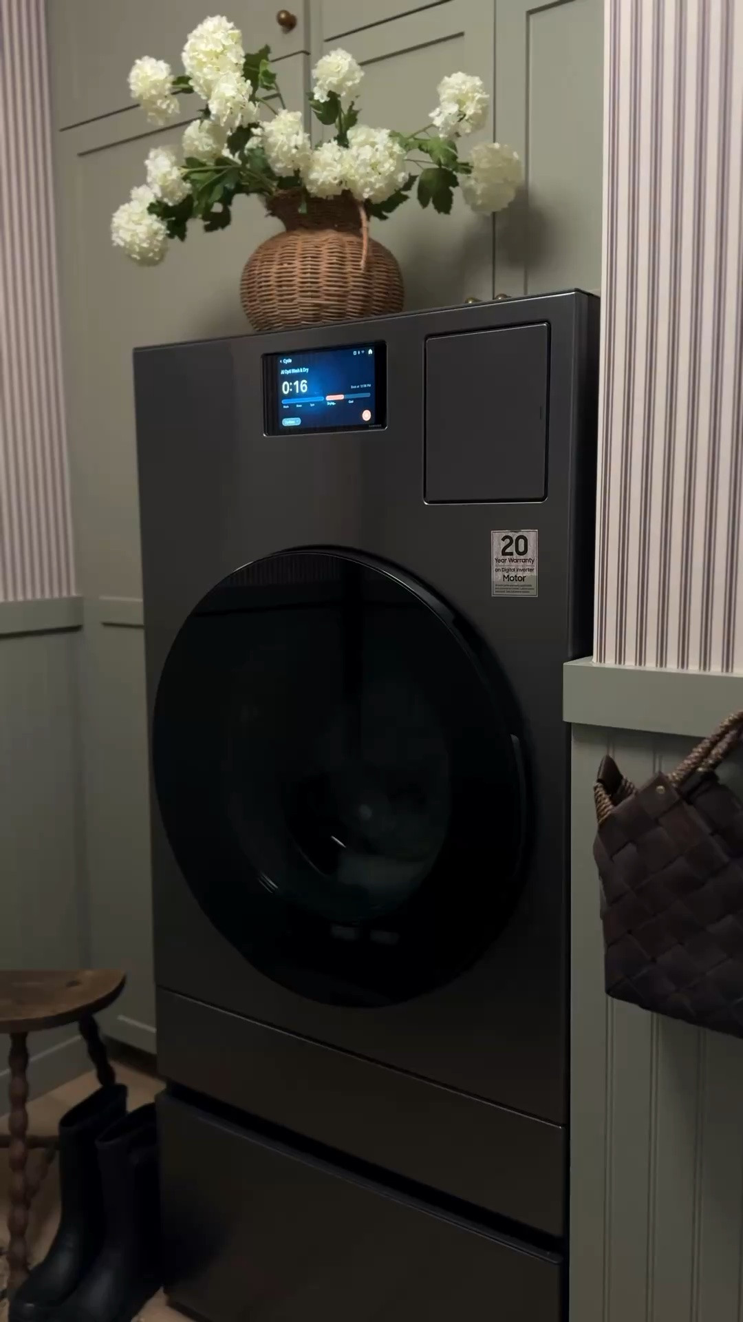 Laundry room upgrade with our Bespoke AI Laundry Combo🧺
@samsungus
#Ad 
#SamsungPartner

#LTKHome