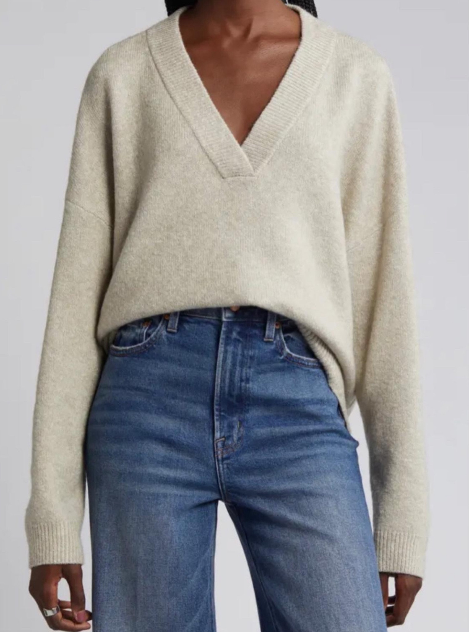 V neck sweater 

Sweater
Winter shoes
winter fashion 
Winter outfits  
#ltkseasonal
#ltkover40
#ltkfindsunder100
#ltku