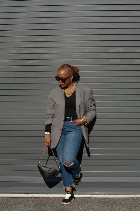 Casual denim and Prada spring outfit 

#LTKstyletip #LTKmidsize #LTKshoecrush