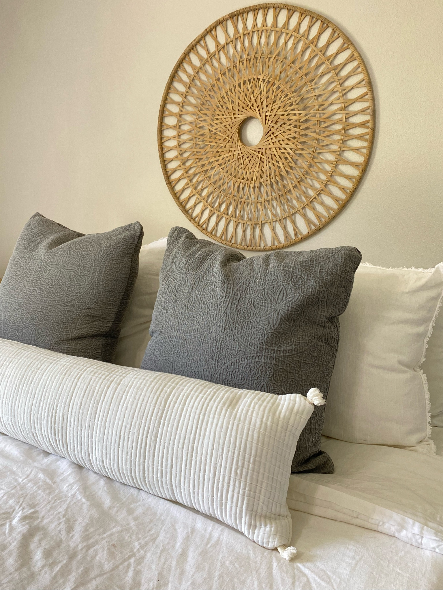 Bedding details

#LTKhome #LTKstyletip