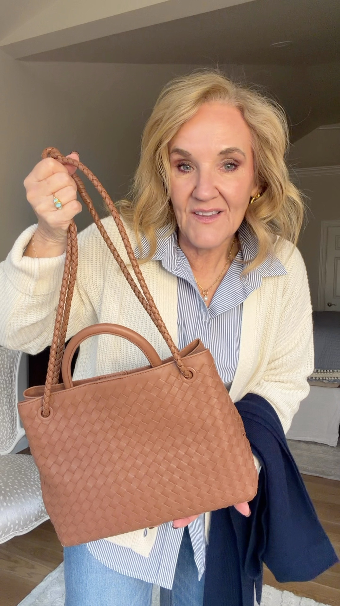 Affordable, elevated, and easy to style — @onequince has the perfect staples for fall, from versatile layers to timeless basics you’ll wear year after year. #QuincePartner

Sizing
Sweater size medium for a relaxed style
Poplin blouse size medium a bit oversized
$50 v-neck cashmere I like to size up for a more relaxed look
Crepe trousers I size up in a lighter color, wearing the 29 waist 30 inseaem. Also available in a 32” inseam
Bella jeans in a relaxed straight style. My regular size fits best for a relaxed fit. 29 waist 28 inseam


#LTKOver40 #LTKootd #LTKGiftGuide