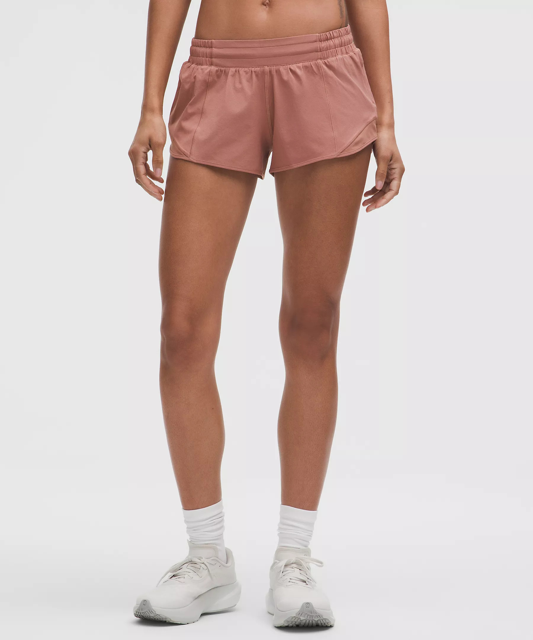 Hotty Hot Low-Rise Lined Short 2.5" | Lululemon (US)