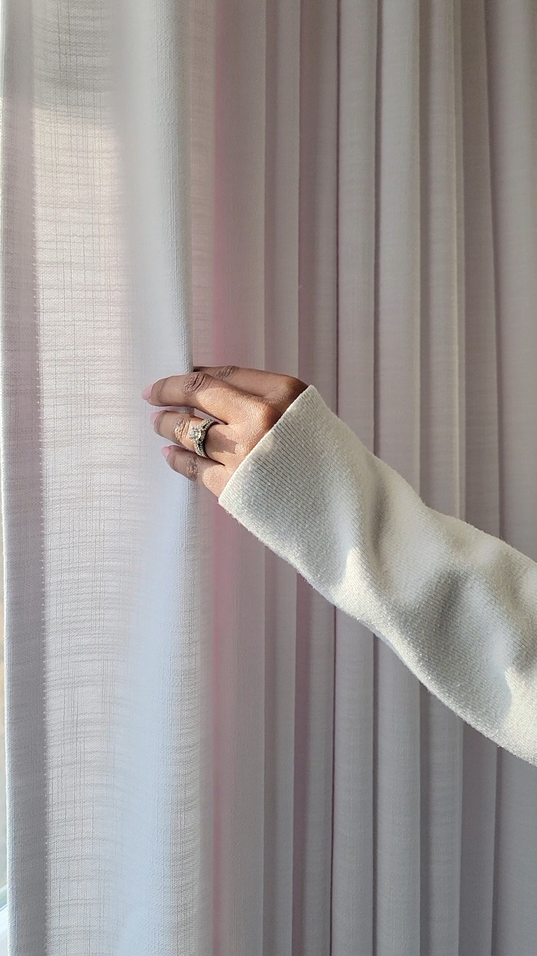 My TWOPAGES curtains 🤍:▫️Liz Linen Drape Collection▫️Color : Snow White▫️Header style : Triple Pleated ▫️Panel: 72"width/ 101" length▫️Room Darkening: 85-90%▫️Single panel quantity : 4▫️Memory Shape: Yes

#LTKStyleTip #LTKHome