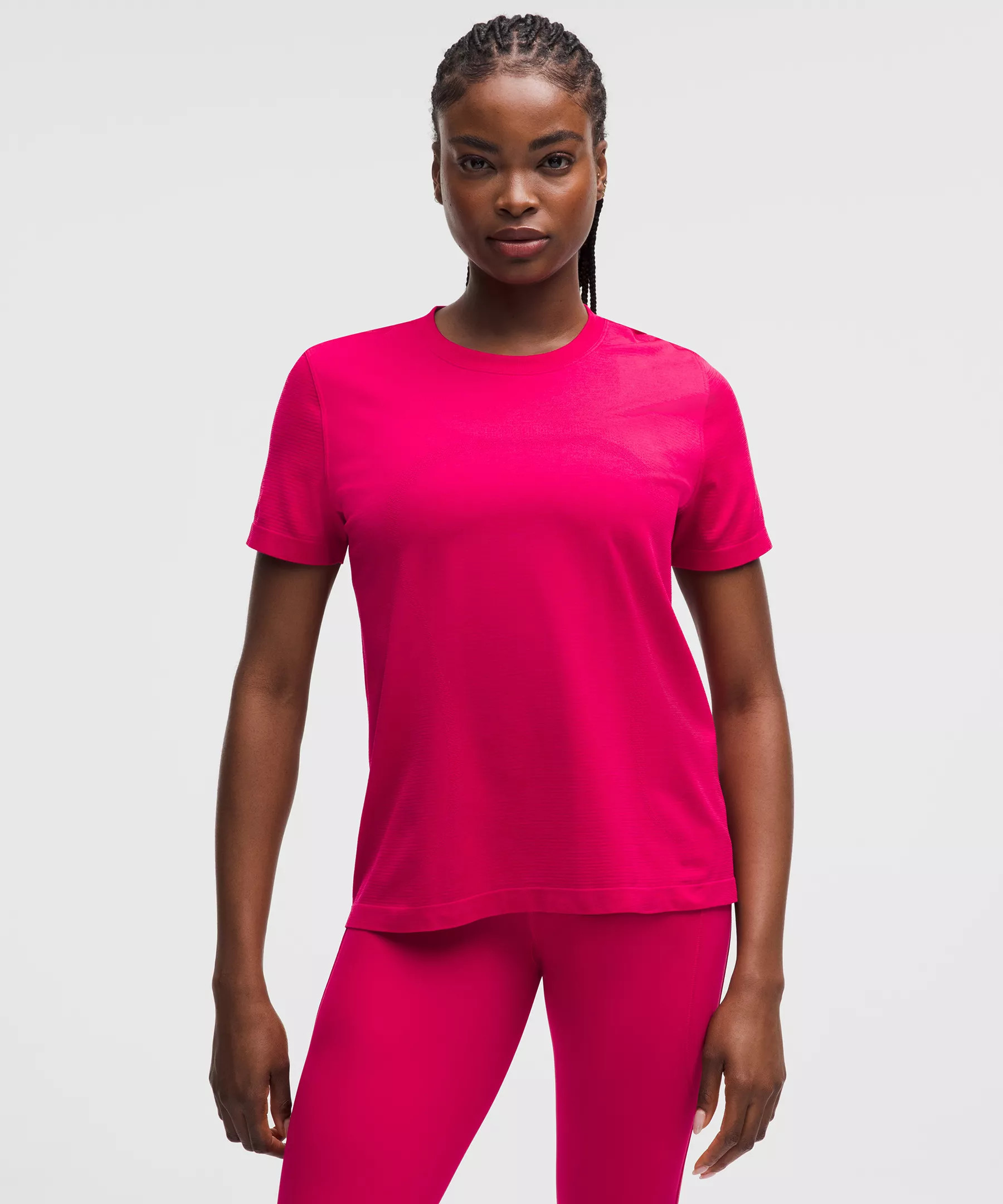 Swiftly Relaxed Short-Sleeve Shirt Hip Length *Updated Fit | Women's Short Sleeve Shirts & Tee's ... | Lululemon (US)