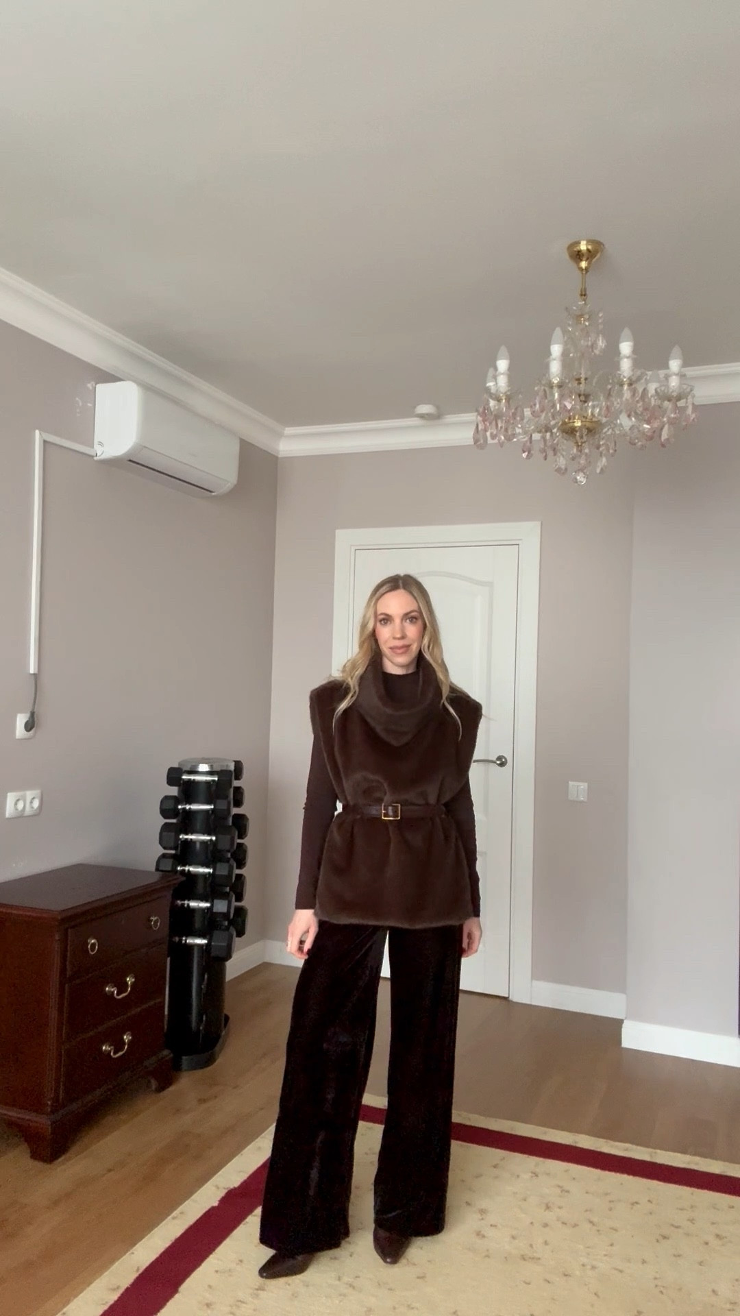 Brown faux fur vest with brown velvet pants, cozy holiday look, monochrome chocolate brown outfit, winter workwear  

#LTKFindsUnder100 #LTKWorkwear #LTKHoliday