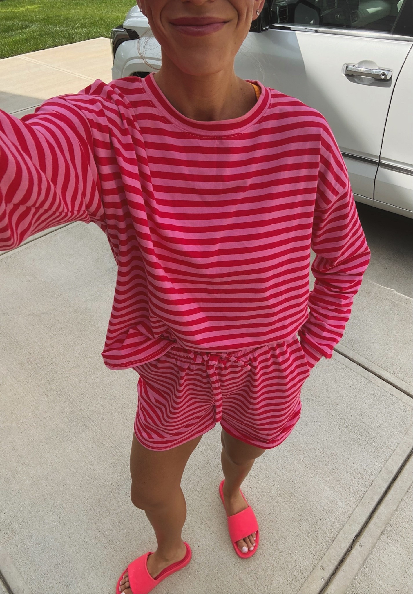 Outfit I’m wearing today! Wearing a size medium. Comes in so many good colors + it’s tall-girl friendly!

#LTKTall #LTKootd #LTKmomlife