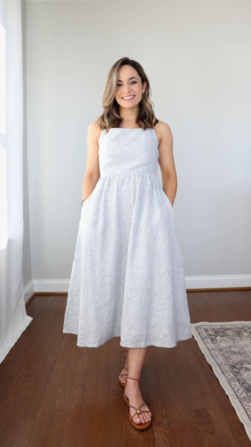 100% cotton and linen dresses from @quince and how they fit my petite 4’10” frame without any alterations. #quincepartner

100% European Linen Fit & Flare Midi Dress: XS in blue pinstripe
100% Organic Cotton Poplin Smocked Midi Dress: XS in romantic stems 
Italian Handwoven Leather Mini Shoulder Bag: small in cognac 


#LTKPetite