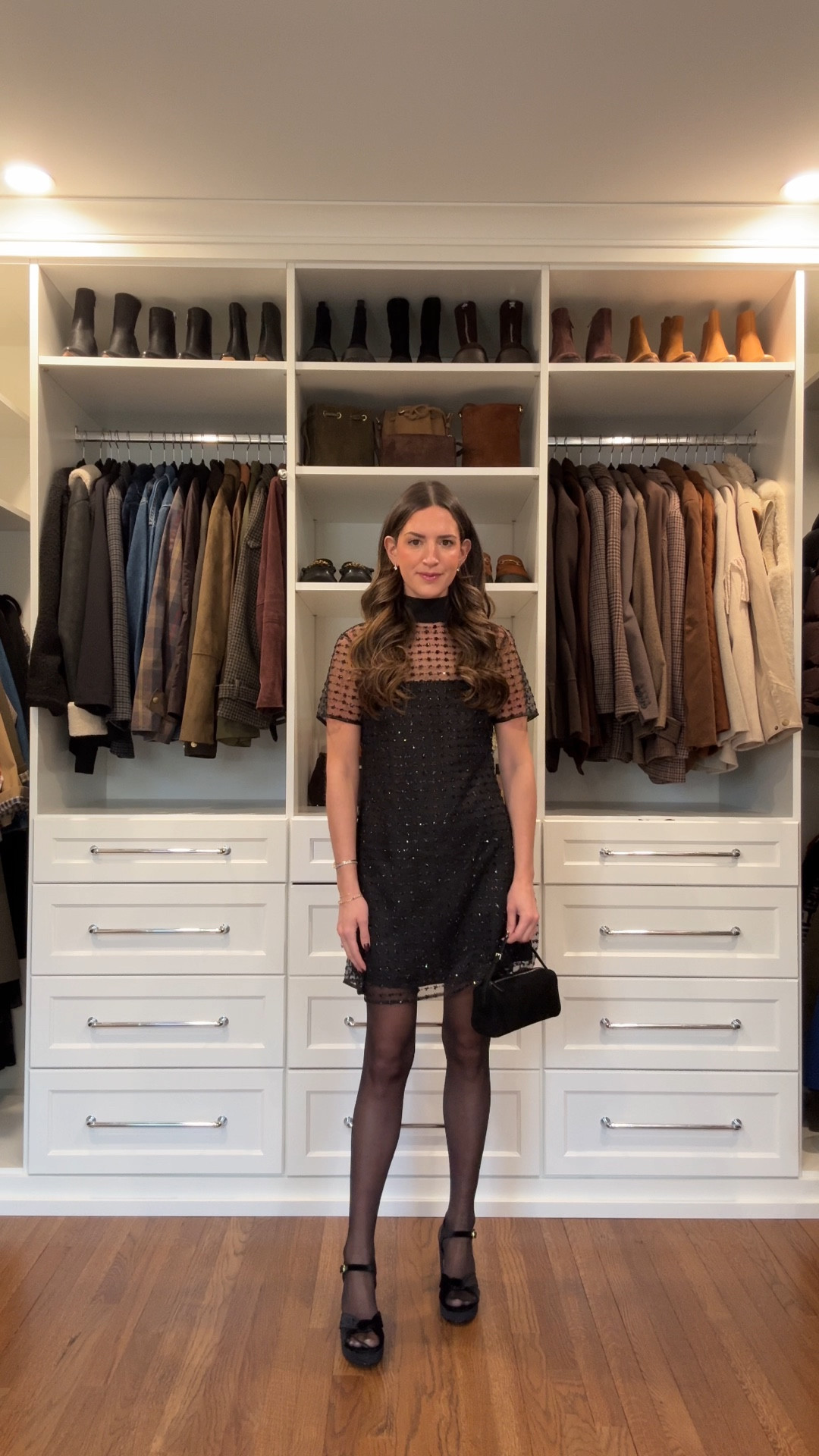 Size xsmall 

Holiday party dress 
Christmas dress 
New Year’s Eve 

#LTKdayinmylife #LTKGiftGuide #LTKHoliday