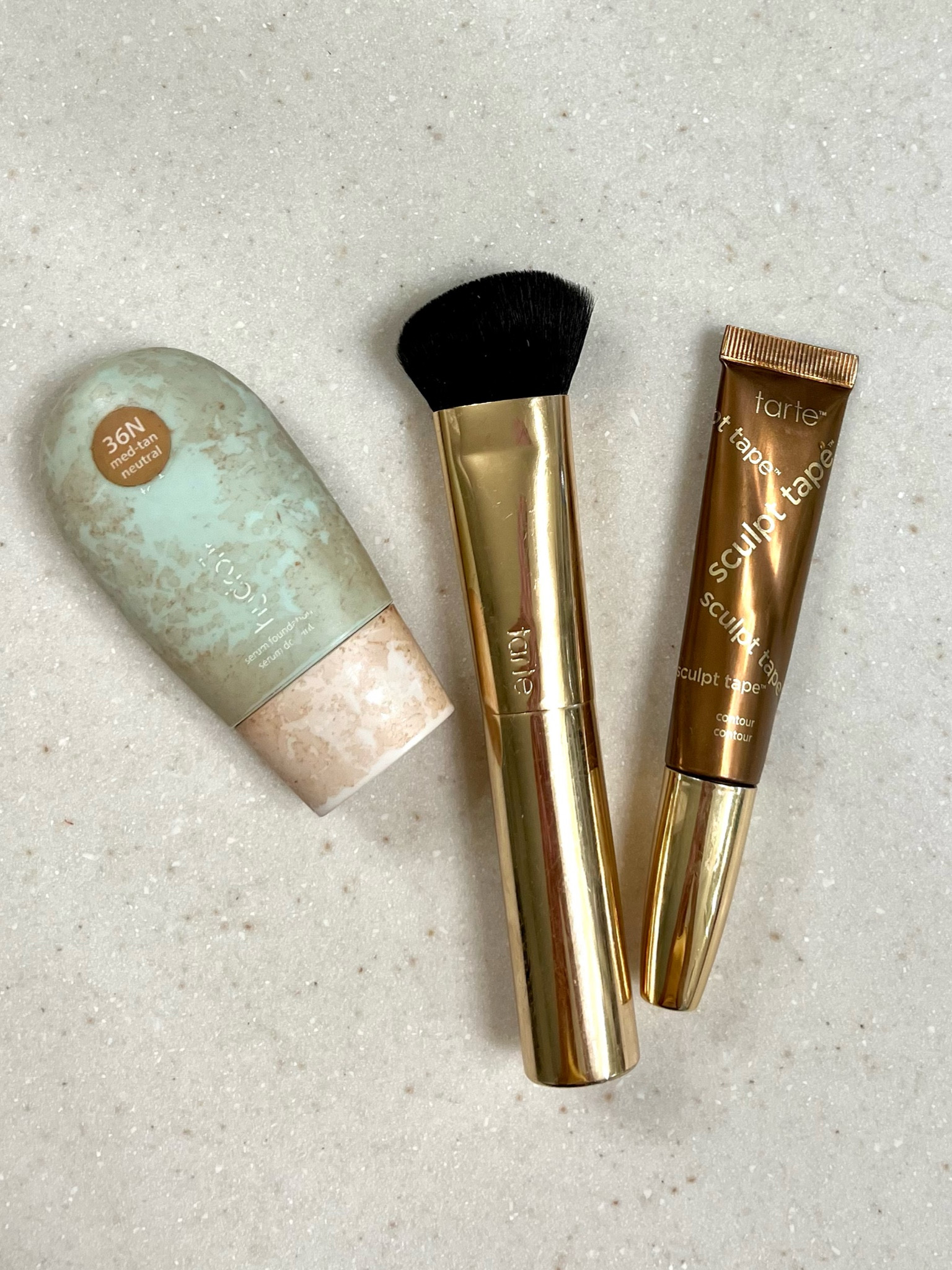 code: SARAH Shade cool bronze in sculpt tape, 36N in foundation. 