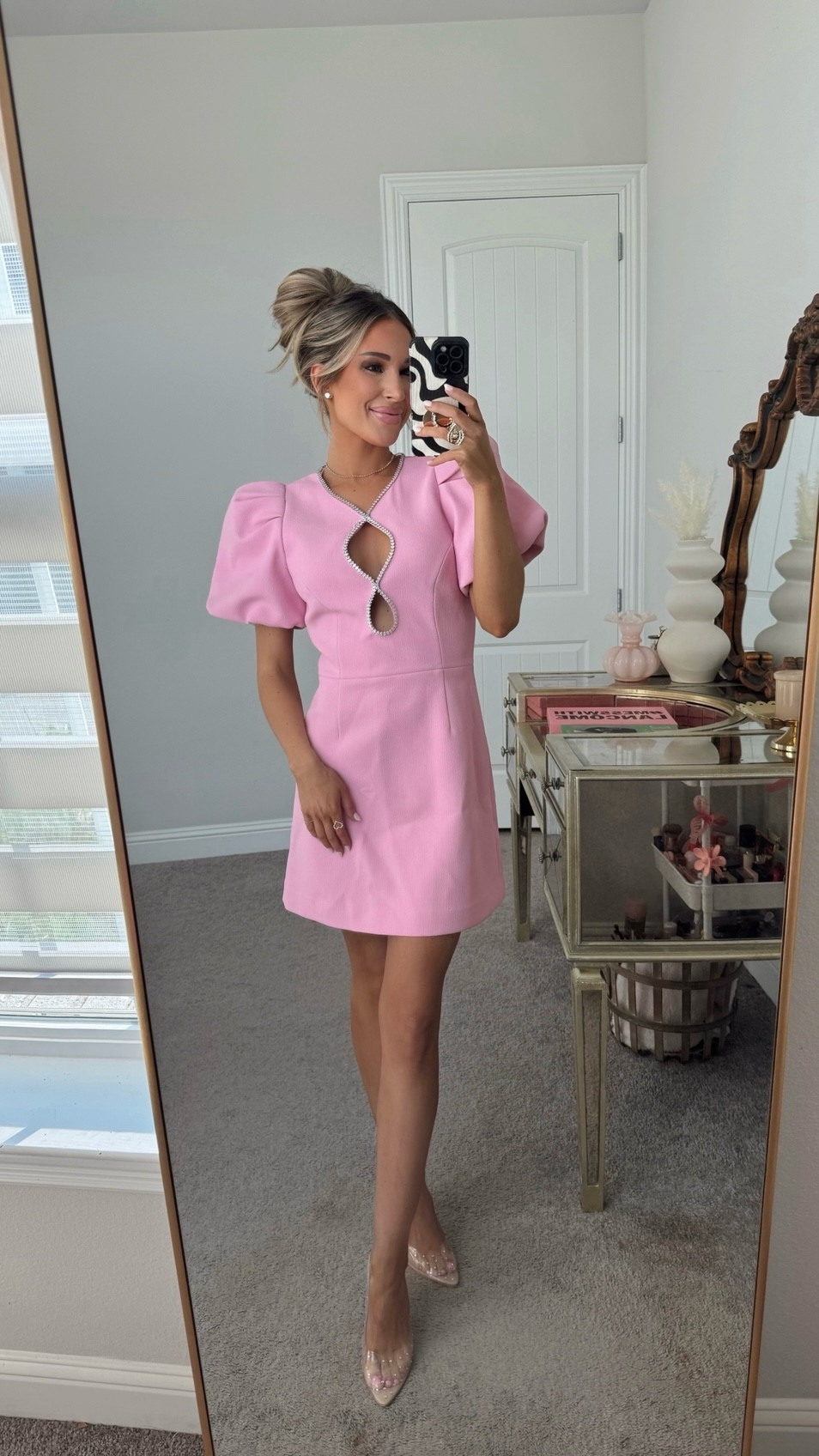 Valentine’s Day outfit idea 🎀 IN LOVE with this dress! Wearing smallest size

Vday. Valentine. Pink. Pink dress. Date night outfit. GNO. Galentines. Cocktail dress. Girly. Outfit idea. Outfit inspo. Mini dress  

#LTKSeasonal