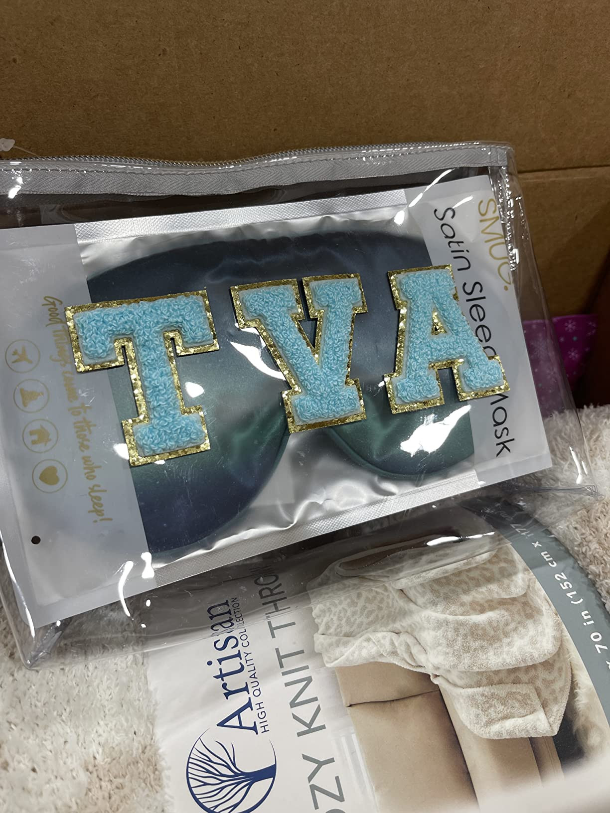 Jongdari Chenille Letter Patches Self Adhesive Letters,Iron on Letters for Clothing, 26pcs Varsit... | Amazon (US)