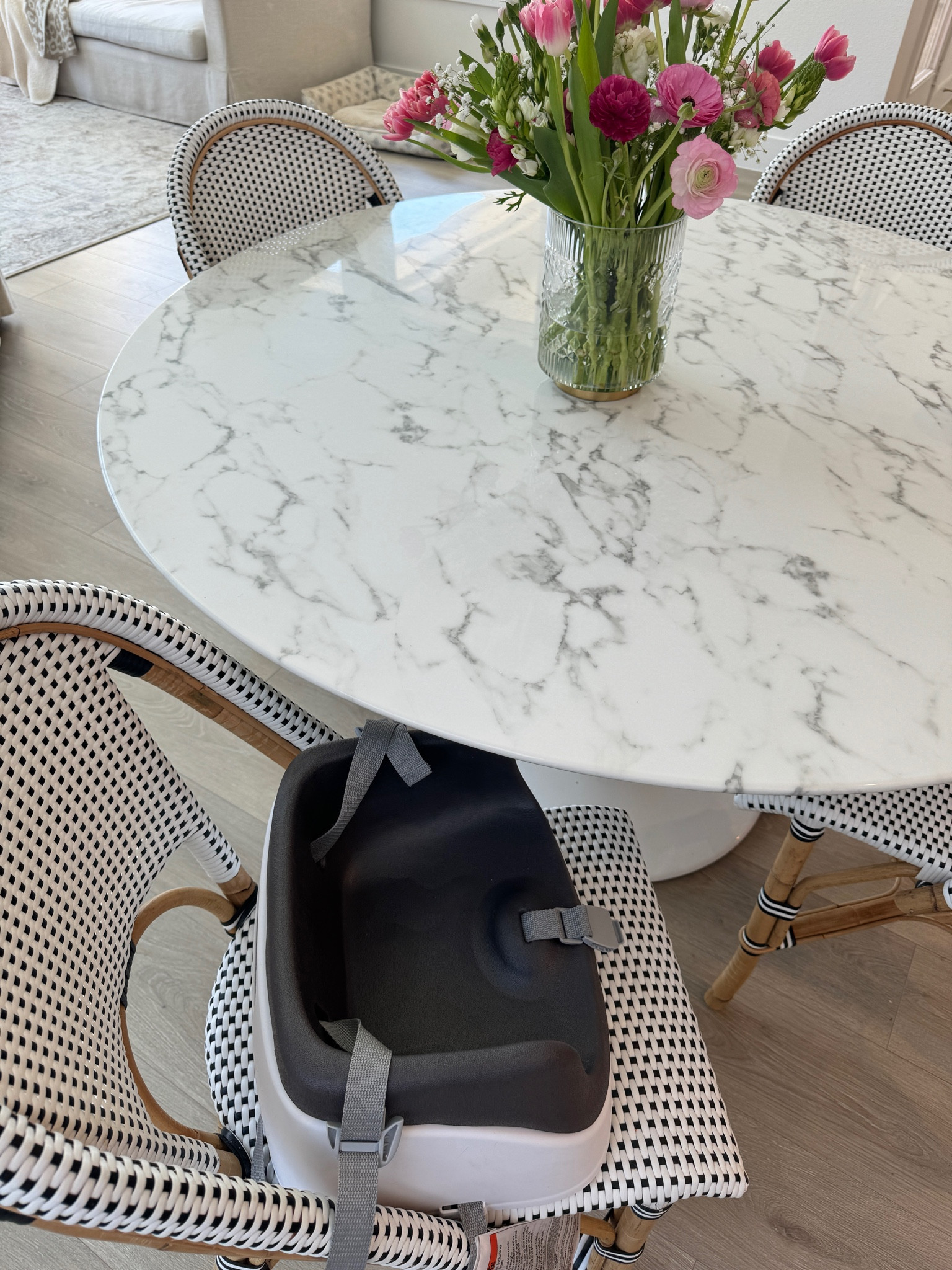 Tatum’s new booster seat from Amazon that we are loving! Very easy to clean! 

#kitchen #dining #home #kids #chair

#LTKfamily #LTKkids #LTKhome