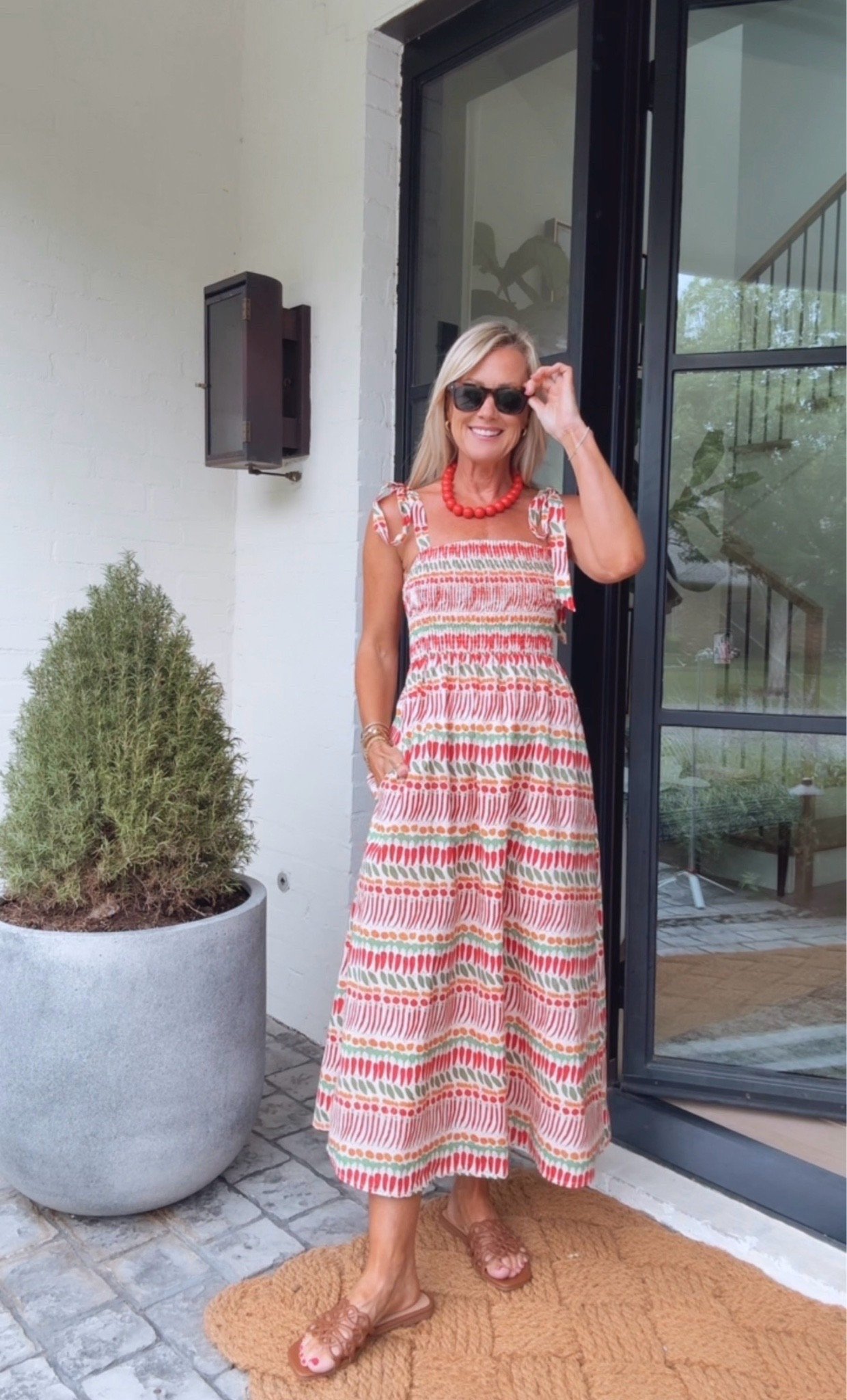 Possibly one of my new faves this season! Loving the print and fit of this dress.

#LTKootd #LTKSeasonal #LTKOver40