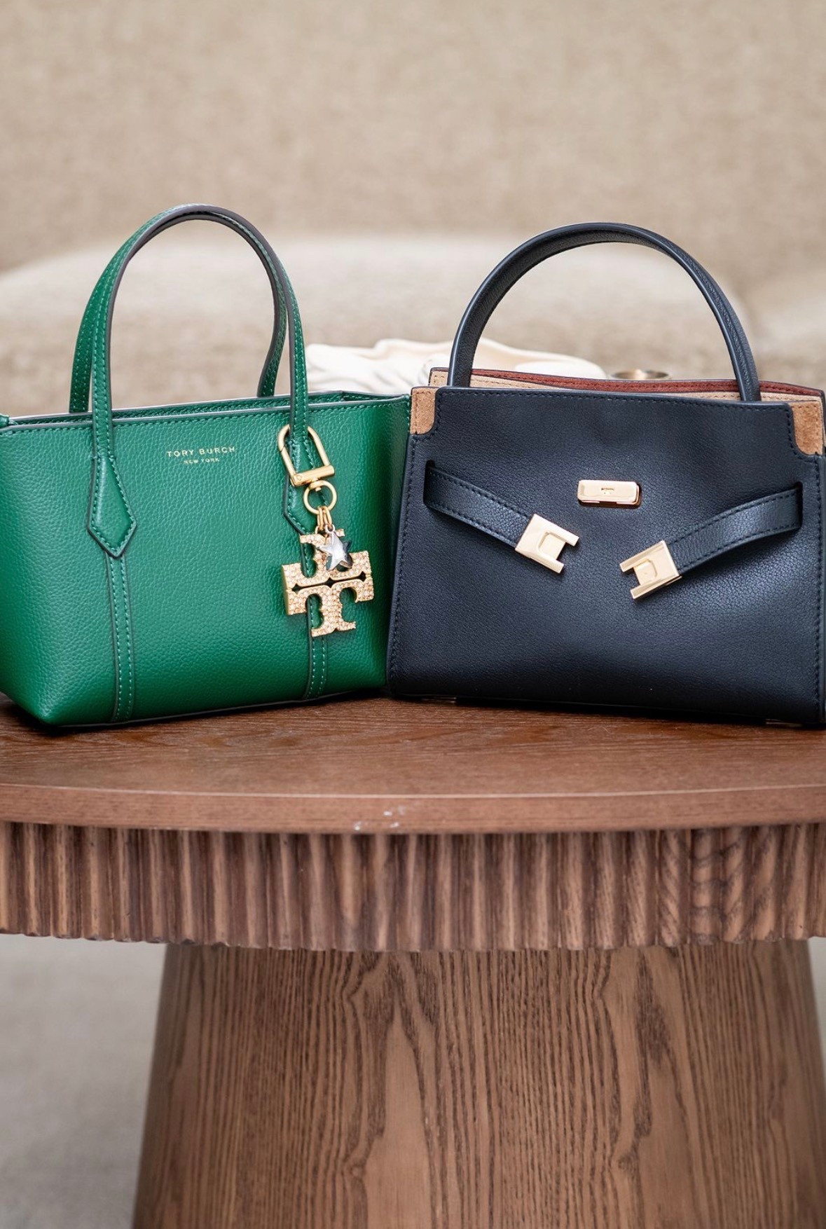 My two favorite tory burch bags right now, the tory burch mini perry tote and the petite lee radziwill bag!

#LTKdayinmylife #LTKootd
