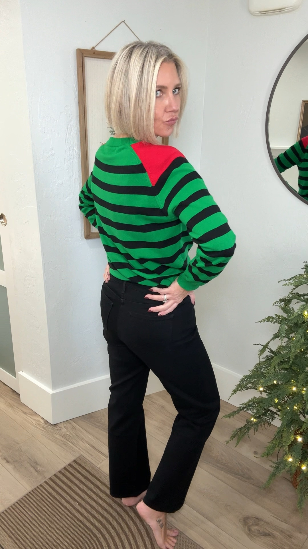 I can’t get enough of these retro style tops from OXKNIT. I have a few different patterns now and love them all ☺️☺️ 

They’re great quality too! Perfect mid weight material too. I recommend sizing down one. 

#LTKFindsUnder50 #LTKootd #LTKOver40