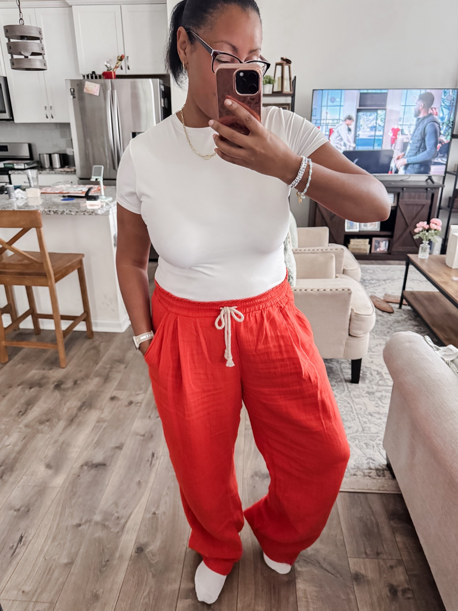 Got these crinkle gauze barrel pants in this pop of color!! Trying to expand my palette. I’m 5’6 but got these in tall length bc they’re ankle length pants  

#LTKootd #LTKSeasonal #LTKMidsize
