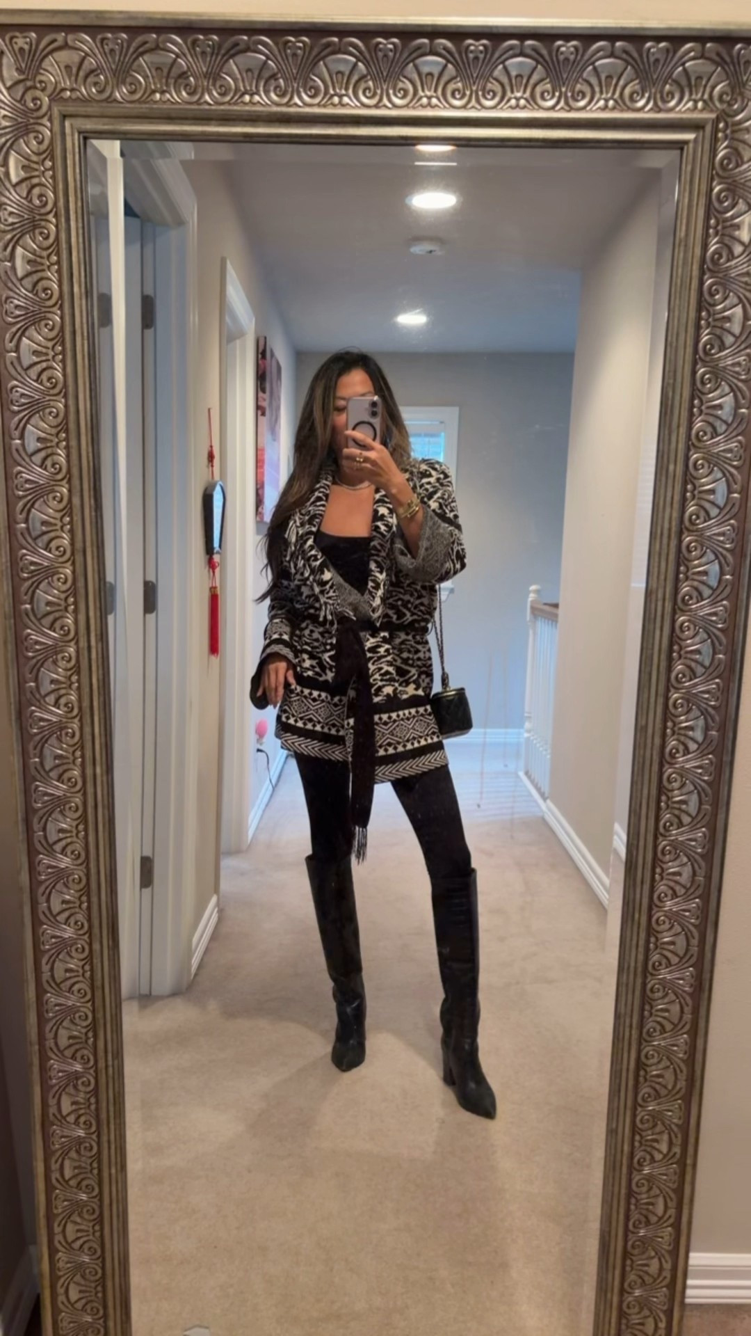 Aspen winter outfit, holiday outfit, revolve small sweater. Amazon leggings size small 

#LTKgrwm #LTKHoliday