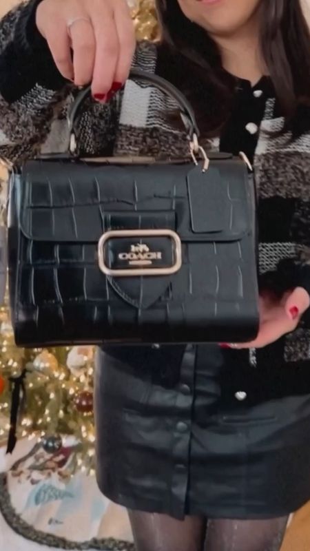 Unbox with me my new COACH bag ✨ I always buy one during the holidays because of all the sales and knew I had to have this top handle! 😍 The Crocodile-embossed leather gives it a chic look and It’s the perfect size to carry all my easy for all the holiday parties. 🎉 I also think this bag would be perfect for a business outfit look 🤩 it’s currently on sale and will be linked on my LTK 🫶🏼

#LTKstyletip #LTKitbag #LTKVideo