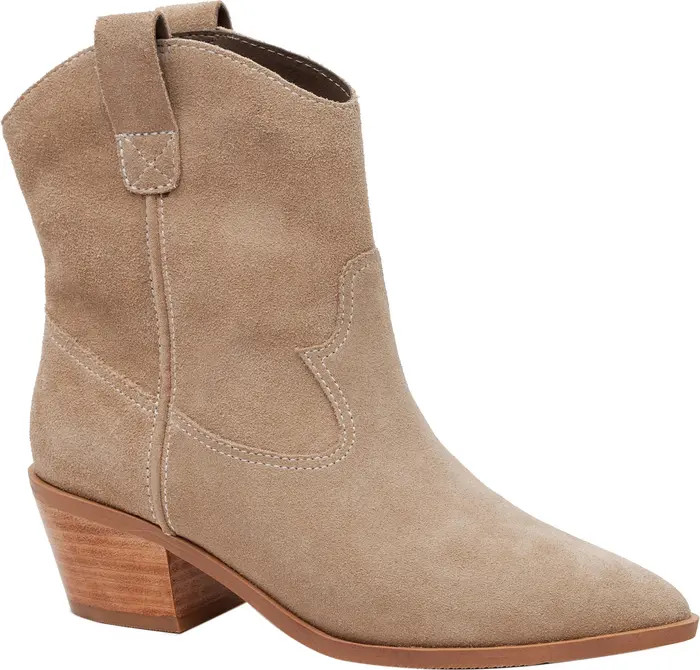 Lisa Vicky Sway Pointed Toe Bootie (Women) | Nordstromrack | Nordstrom Rack