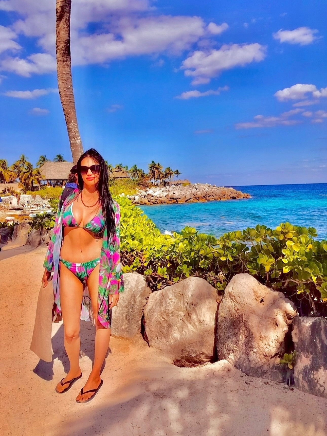 Life’s a beach and this is Playa del Carmen 🤍
soft mornings, salty air, and a little everyday magic in between

follow me to see how I romanticize life, motherhood, and travel one outfit at a time ✨