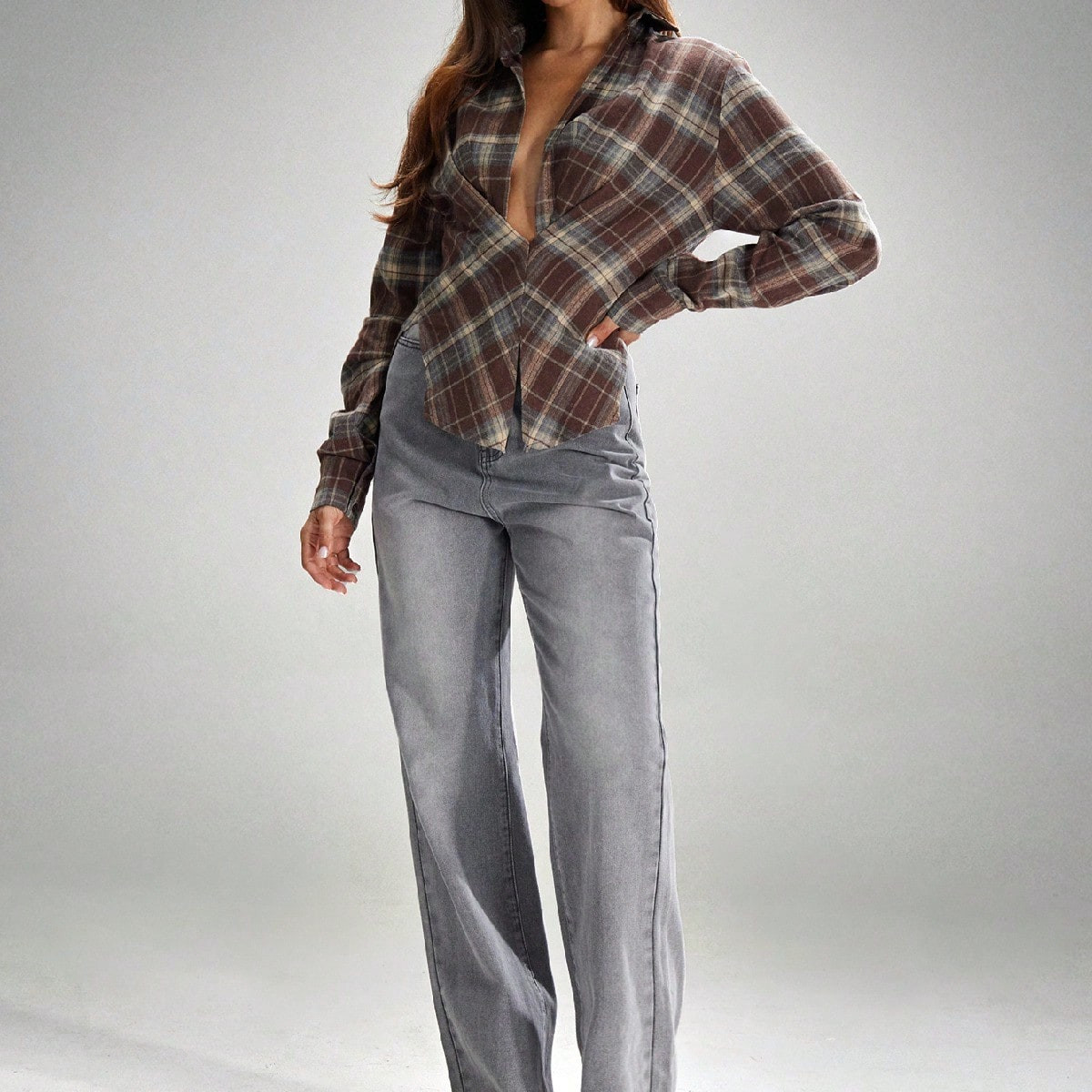 Denimoi Women's Twisted Front Low Neck Plaid Top | SHEIN