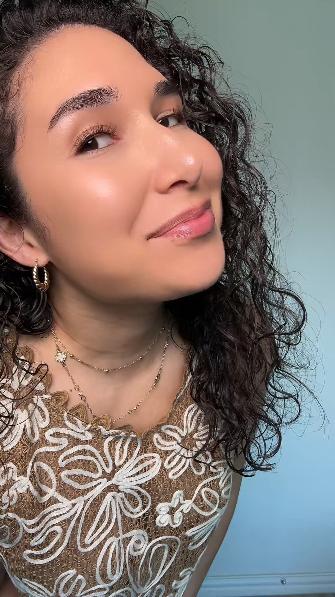 It’s okay to want more and still be grateful for what you have.
Gratitude doesn’t mean settling it means staying grounded while you grow.
This is your reminder to keep going… with a thankful heart 🤍 

#DailyReminder
#GratitudeAndGrowth
#MindsetShift
#SoftLifeSeason
#BecomingHer


#LTKStyleTip #LTKU #LTKBeauty