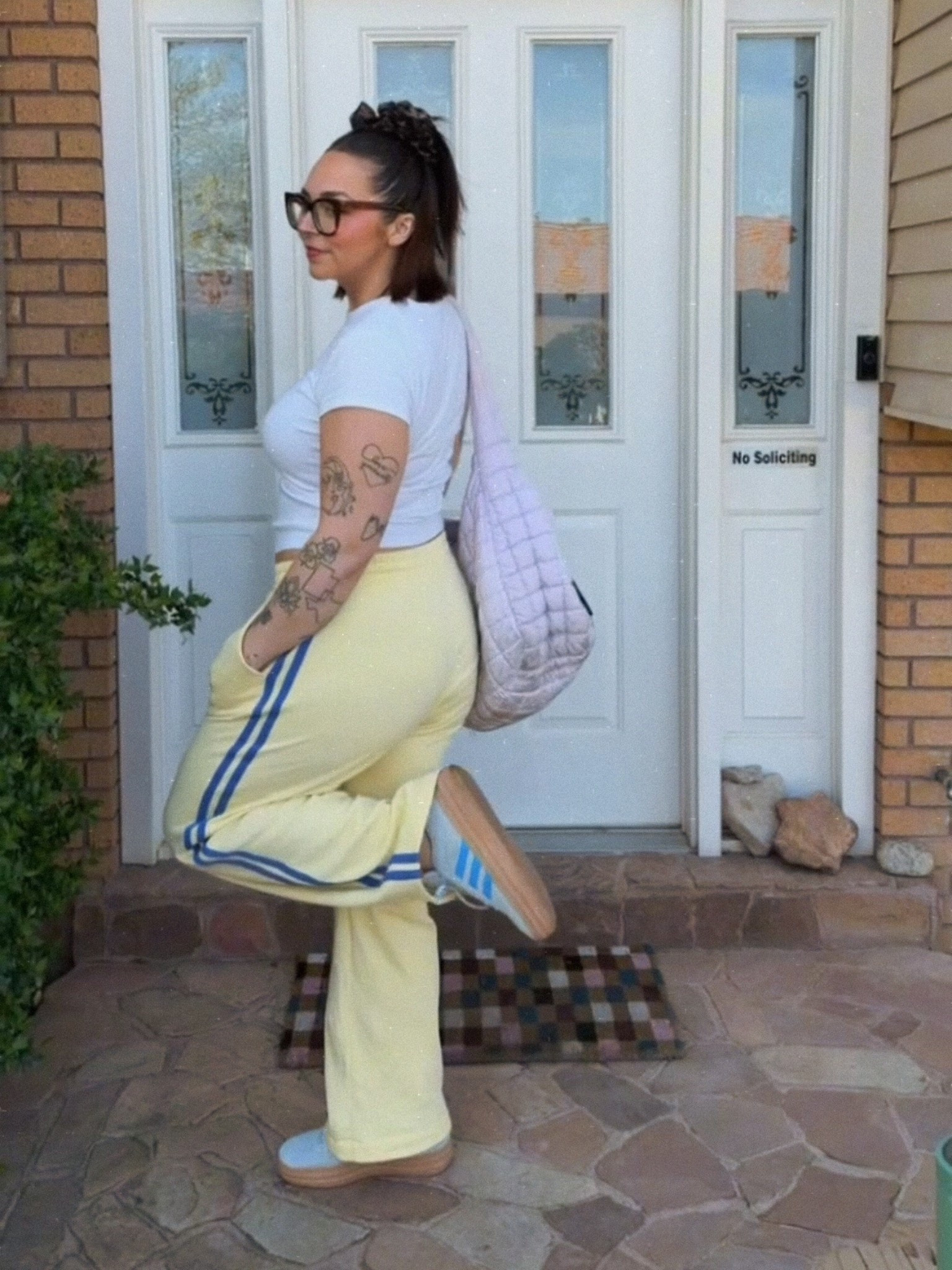 the comfiest butter yellow sweats

#LTKdayinmylife #LTKootd #LTKmomlife