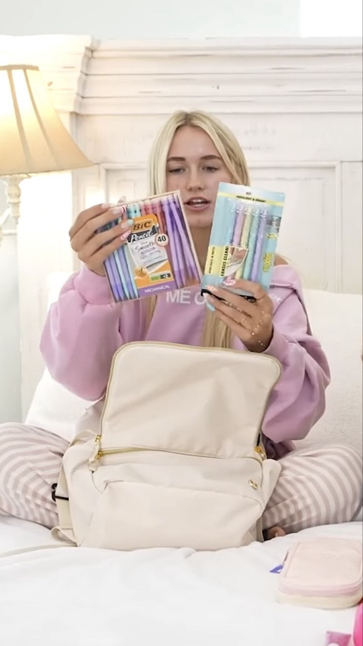 What’s in PaisLee’s backpack?! ✨ Highschool back to school supplies inspo!

#LTKvlog #LTKSeasonal #LTKSaleAlert