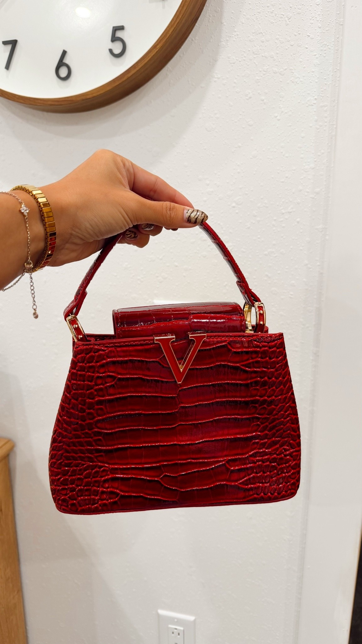 Designer look for less bag! 💼 #LTKbag comes in black and white as well! Love the crocodile skin 🐊

#LTKNYFW #LTKSaleAlert #LTKTravel