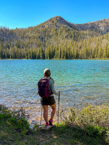 Hiking in Idaho✨🏔️🥾
Women’s hiking style. Hiking outfit. Hiking aesthetic. Travel outfit. Women’s travel style. Hiking gear.

#LTKtravel #LTKFind #LTKFitness