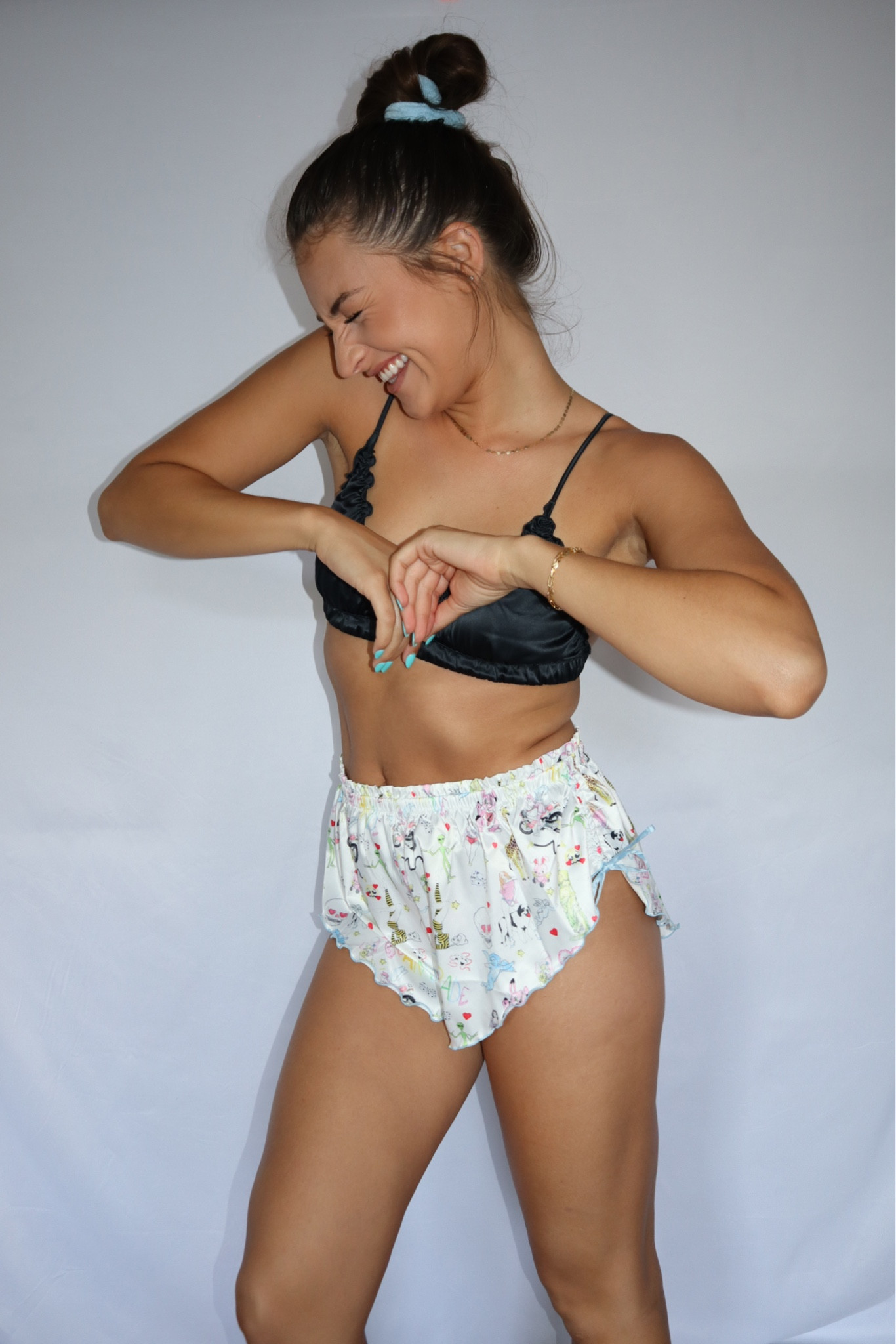 parade you truly outdid yourself with this silk material & these styles😍 i got this bralette in all 3 colors and have zero regrets

#LTKunder50