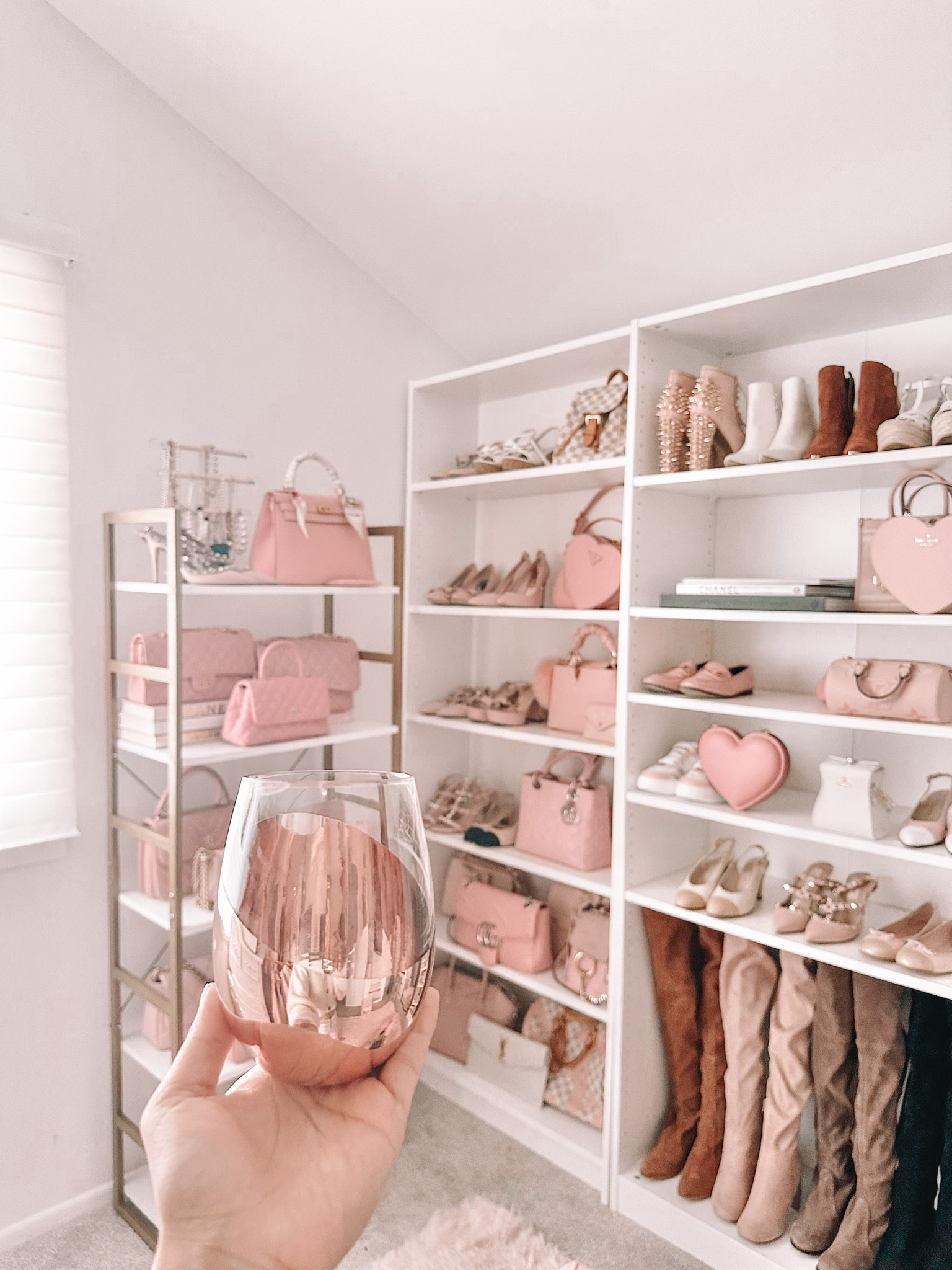 Make a drink but make it aesthetic 🌸