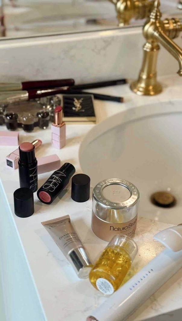 Whenever I don’t feel like getting ready, I remember it takes less than 20 minutes and I feel so much better about my day.

#LTKmorningroutine #LTKBeauty #LTKselfcare