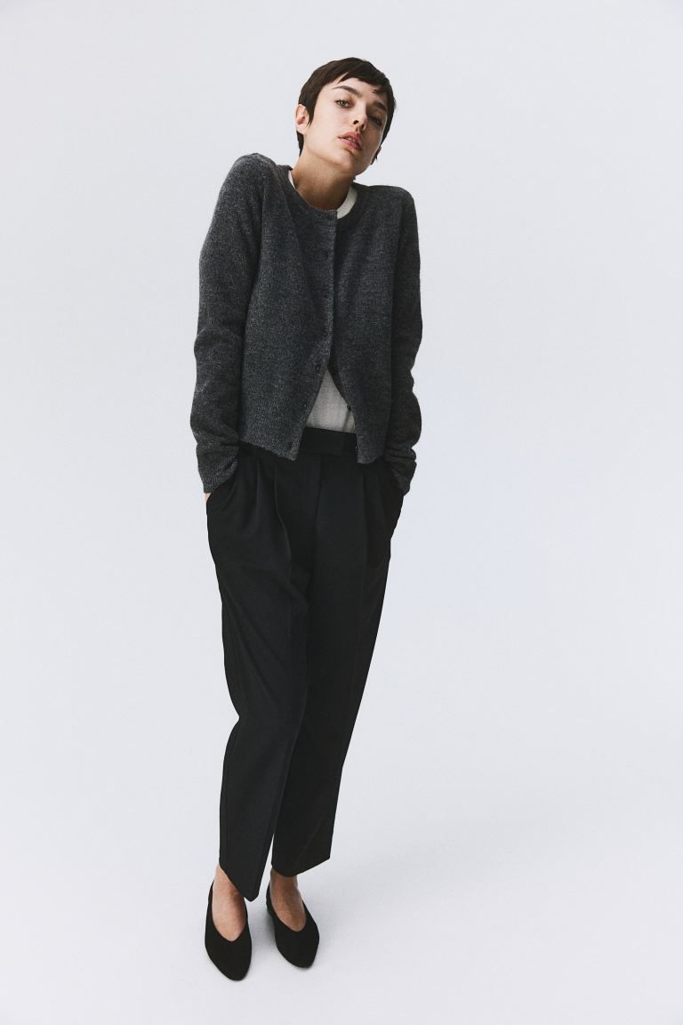 Ankle-length trousers - High waist - Ankle length - Black - Ladies | H&M GB | H&M (UK, MY, IN, SG, PH, TW, HK)