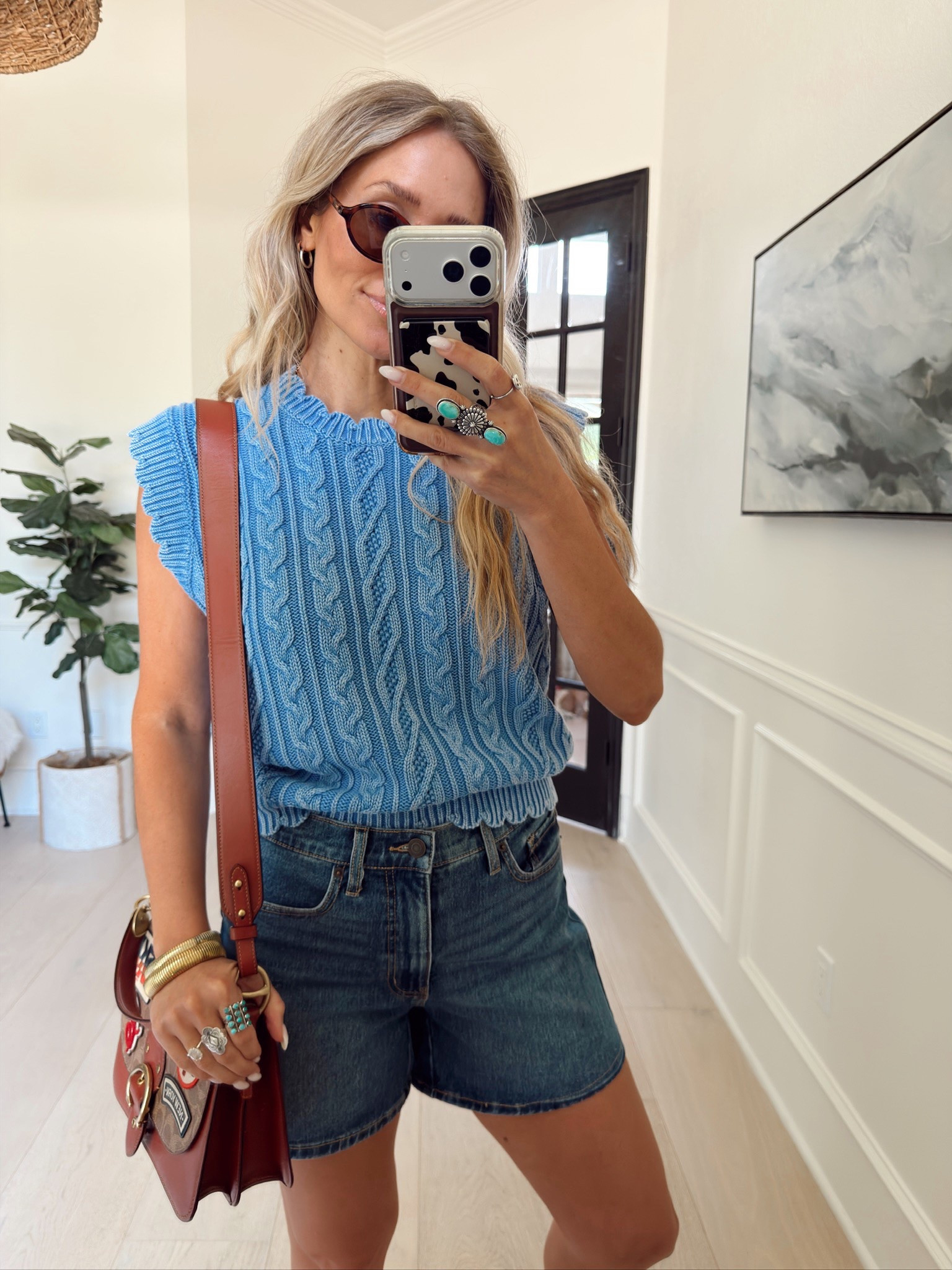 ✨SCROLL TO SHOP✨

Now almost $10 off🙌🏼 This cutie scalloped vest also comes in yellow. 

I got my tts (small)

5’4” // 120 lbs

#LTKootd #LTKSaleAlert #LTKmomlife