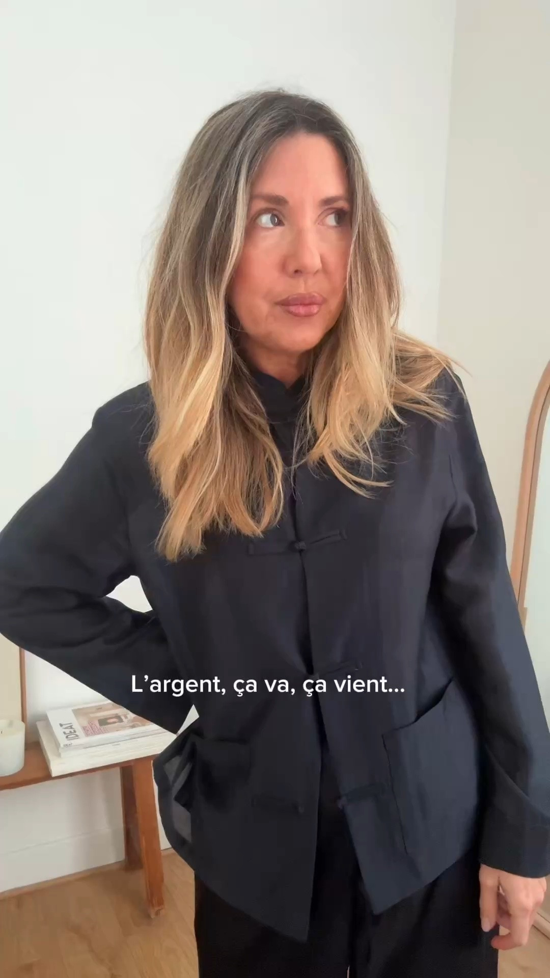 L’argent ça va, ça vient…
mais les pièces Zara en rupture de stock ? non 😭✨
Cette chemise esprit mandarin = obsession immédiate.

#ltkstyle #zarafinds #zarastyle #ltkfrance #fashionfinds #minimalstyle #effortlesschic #mandarincollar #neutralstyle #capsulewardrobe #chicstyle #ootd #frenchstyle #ltkfashion #styleinspo#zara#

#LTKfrance #LTKeurope #LTKsummer