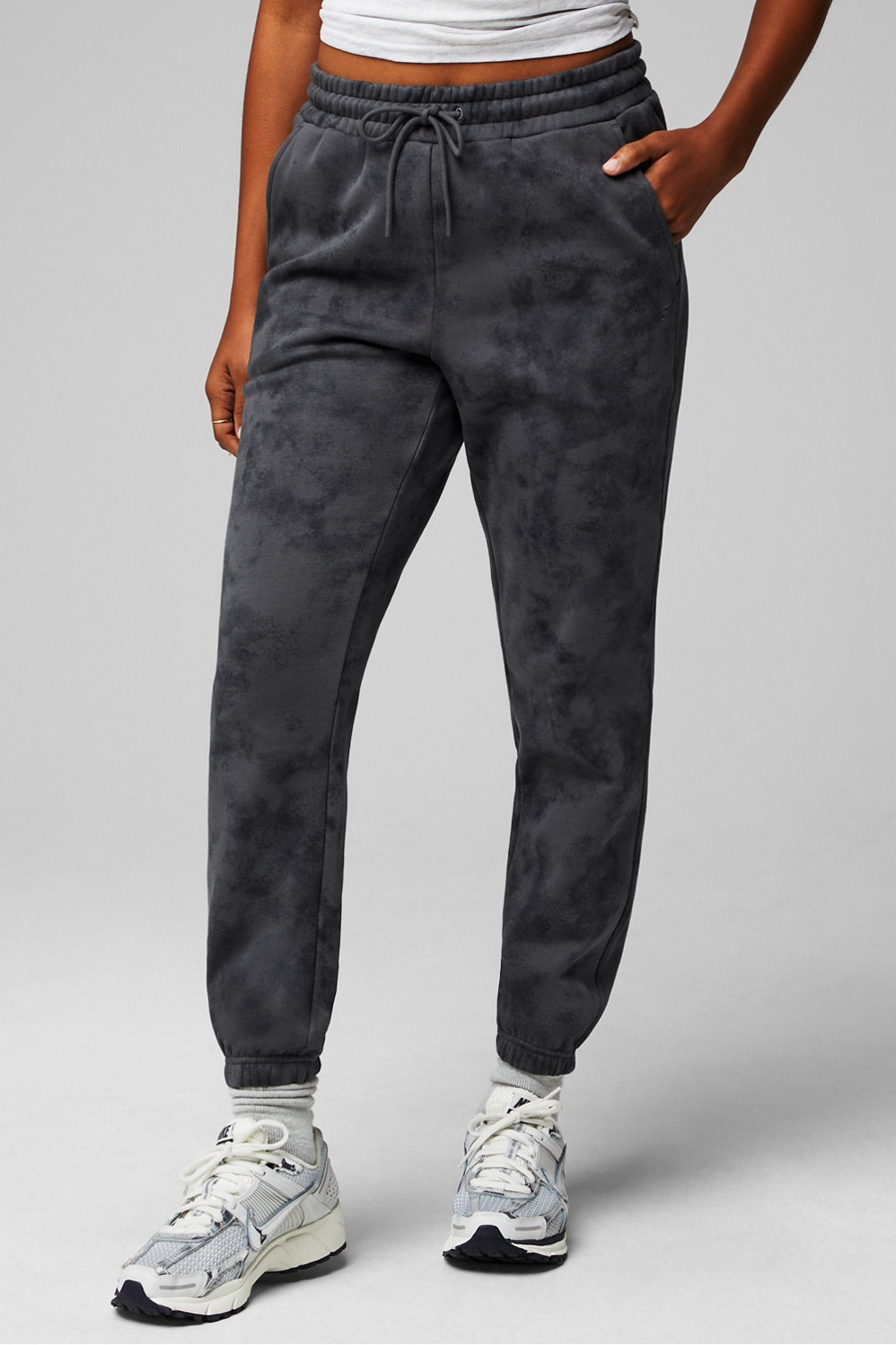 Cozy Fleece Go-To Sweatpant | Fabletics - North America