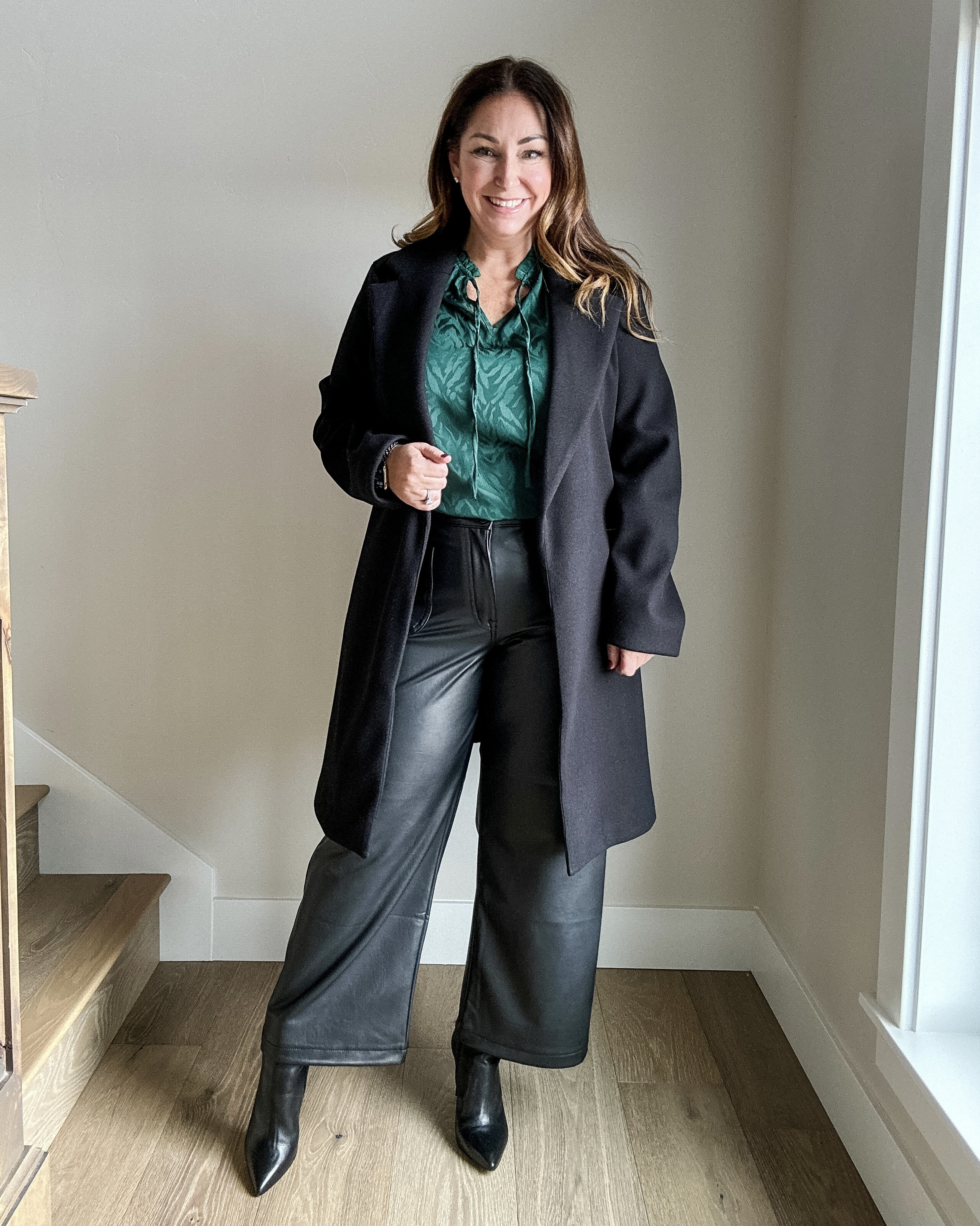 Maurice Winter Workwear Look
Fit Tips: Blouse tts, L // Pants, 14 // Jacket, L

Maurices fashion, midsize style, fall workwear, faux leather pant, green blouse

#LTKMidsize #LTKHoliday #LTKOver40